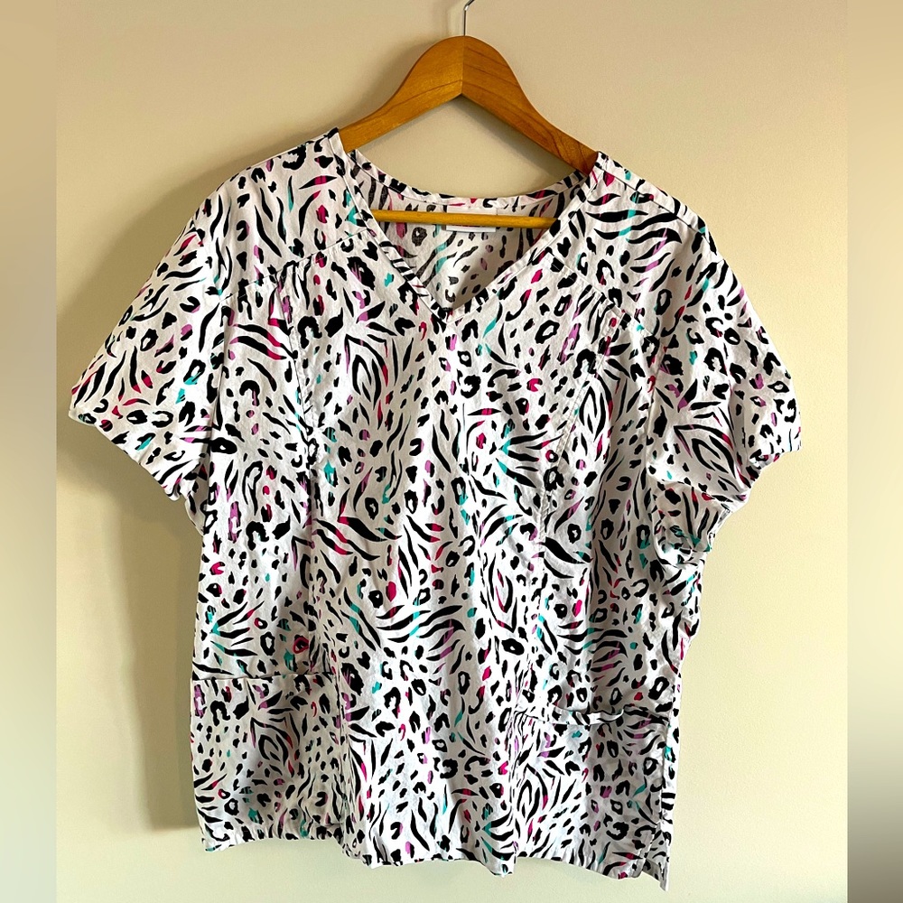 ScrubStar Scrub Top
